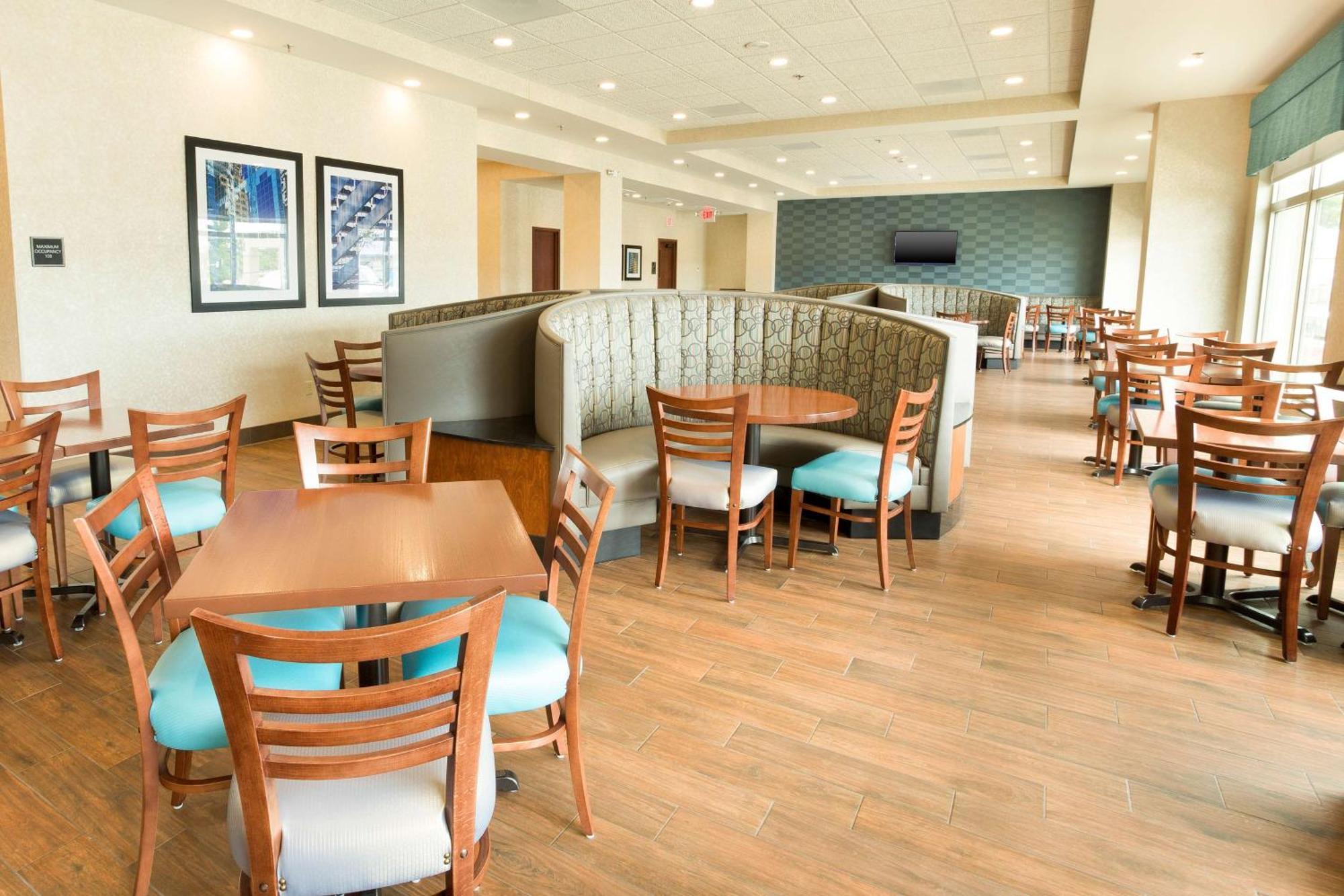 Drury Inn & Suites St. Louis Brentwood Dış mekan fotoğraf